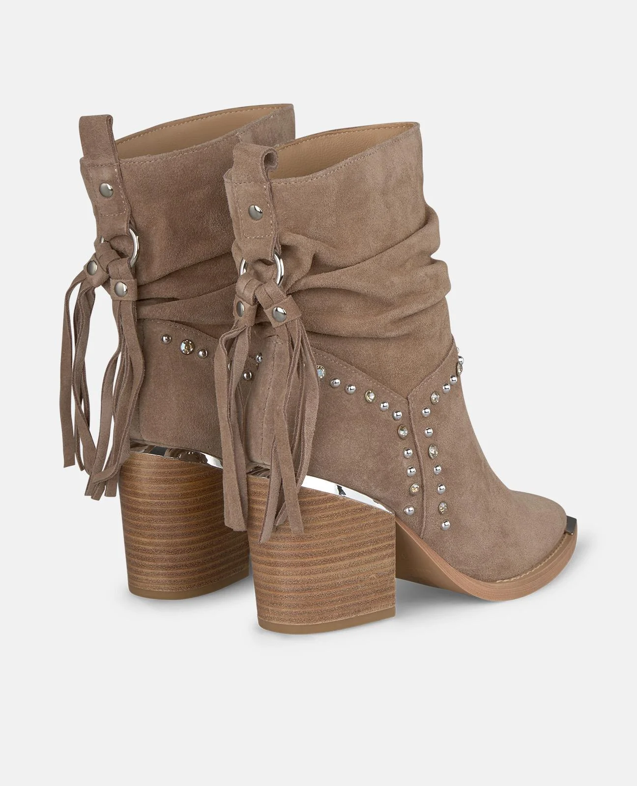 BOTÍN BORLA TACHAS - Image 3