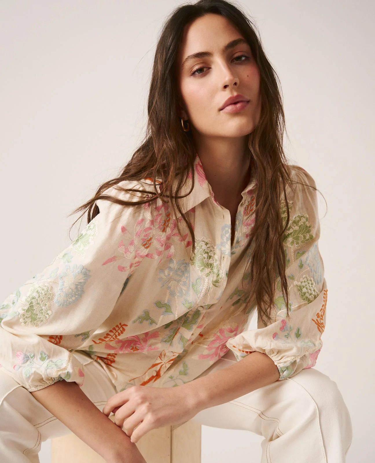 CAMISA BORDADOS FLORES - Image 4