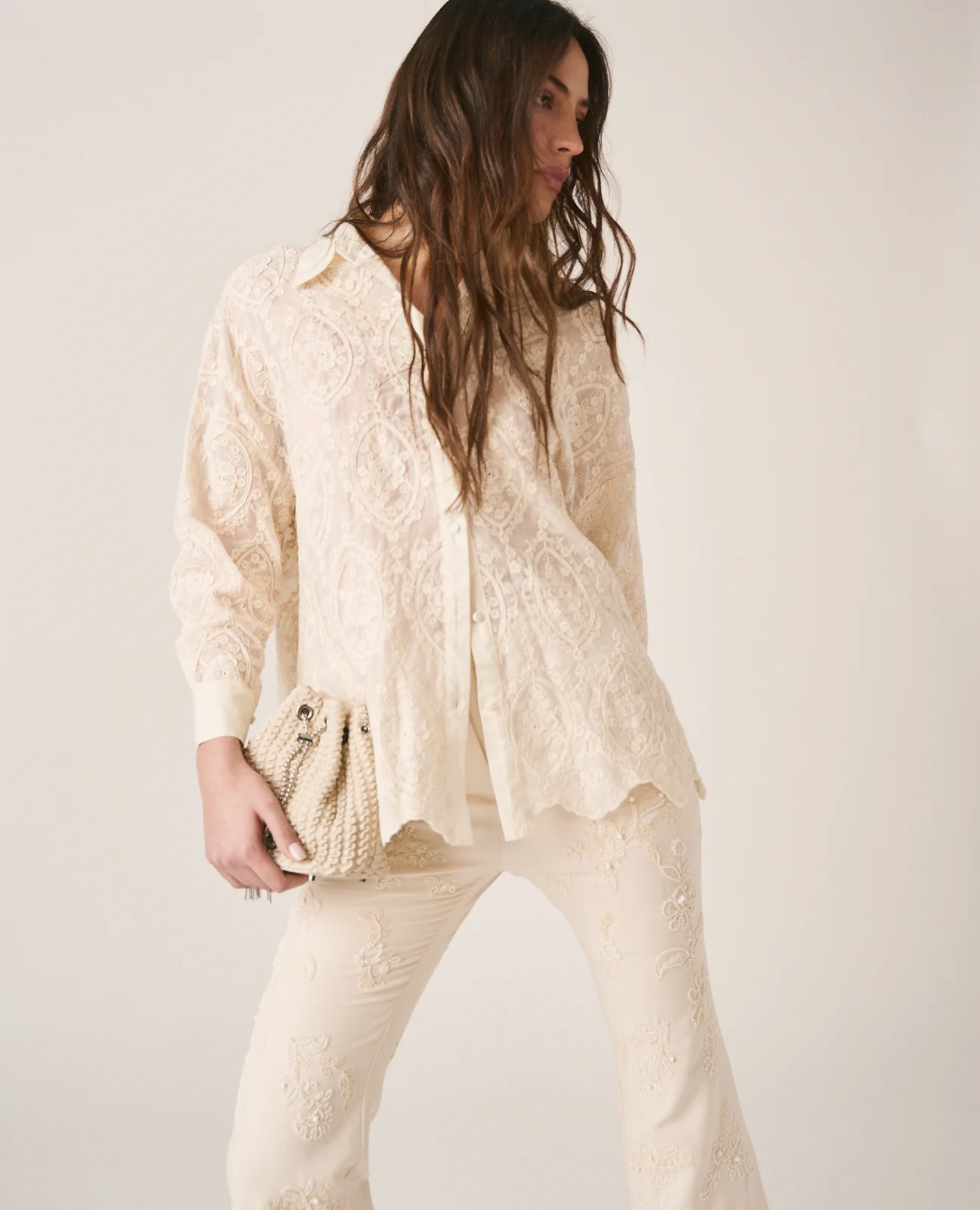 CAMISA DETALLES BORDADOS - Image 4