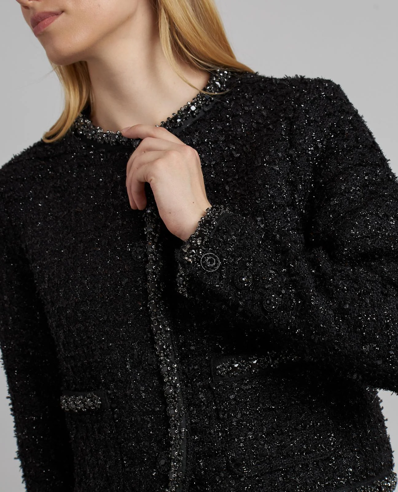 CHAQUETA ESTRUCTURA DETALLES - Image 8