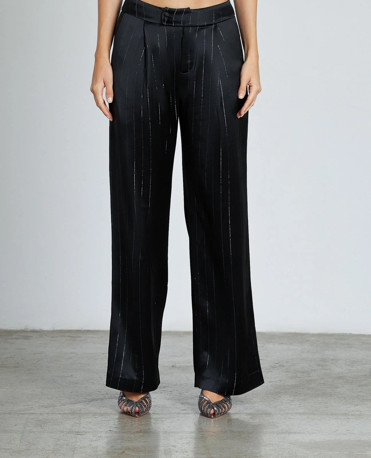 PANTALÓN DIPLOMÁTICO RAYA METALIZADA - Image 4