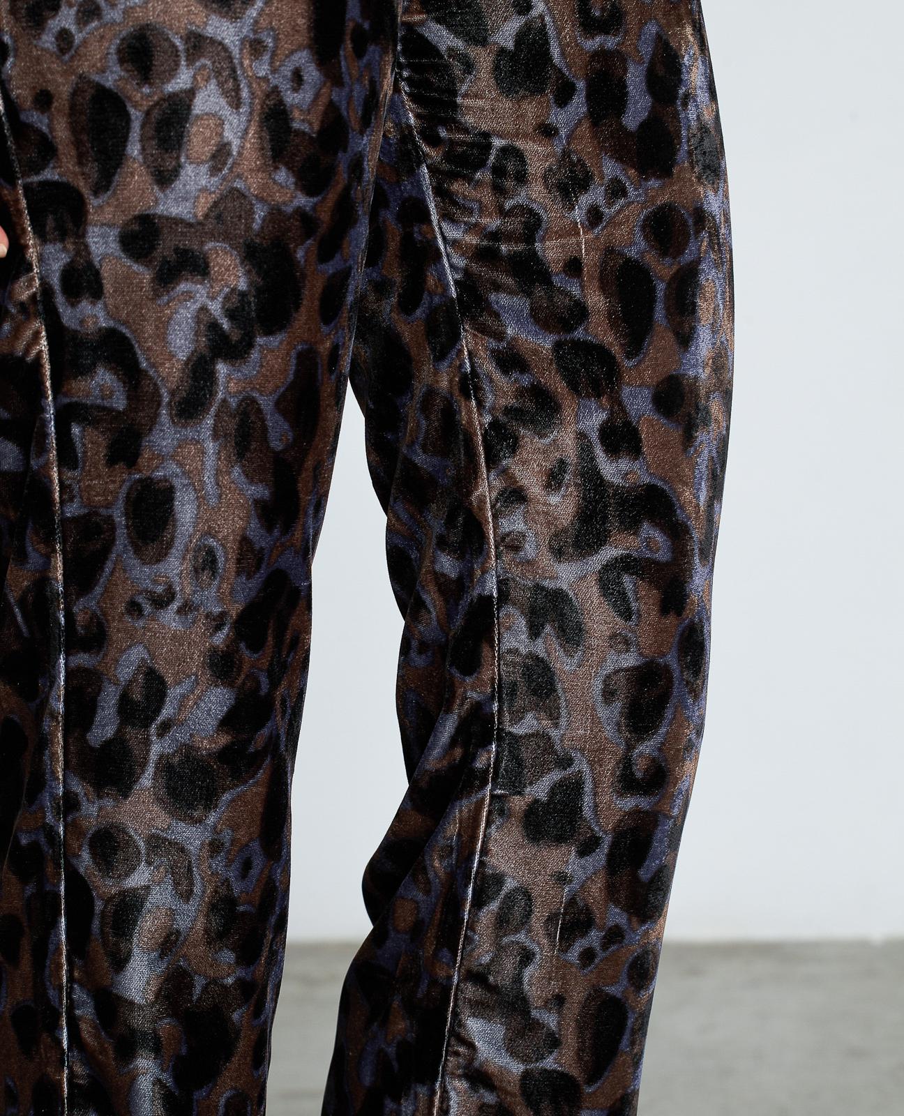 PANTALON LEOPARDO TERCIOPELO - Image 6