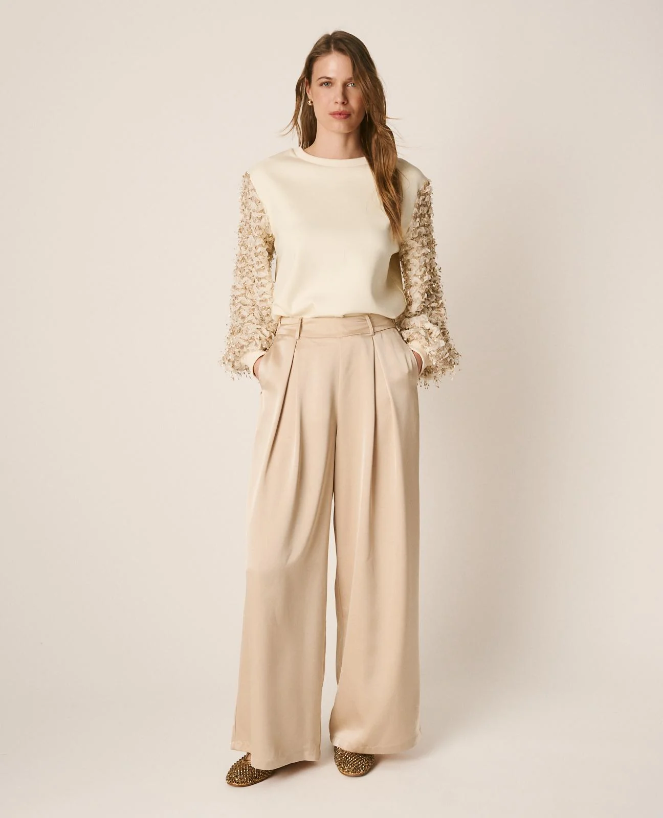 PANTALÓN PINZAS ELÁSTICO - Image 4