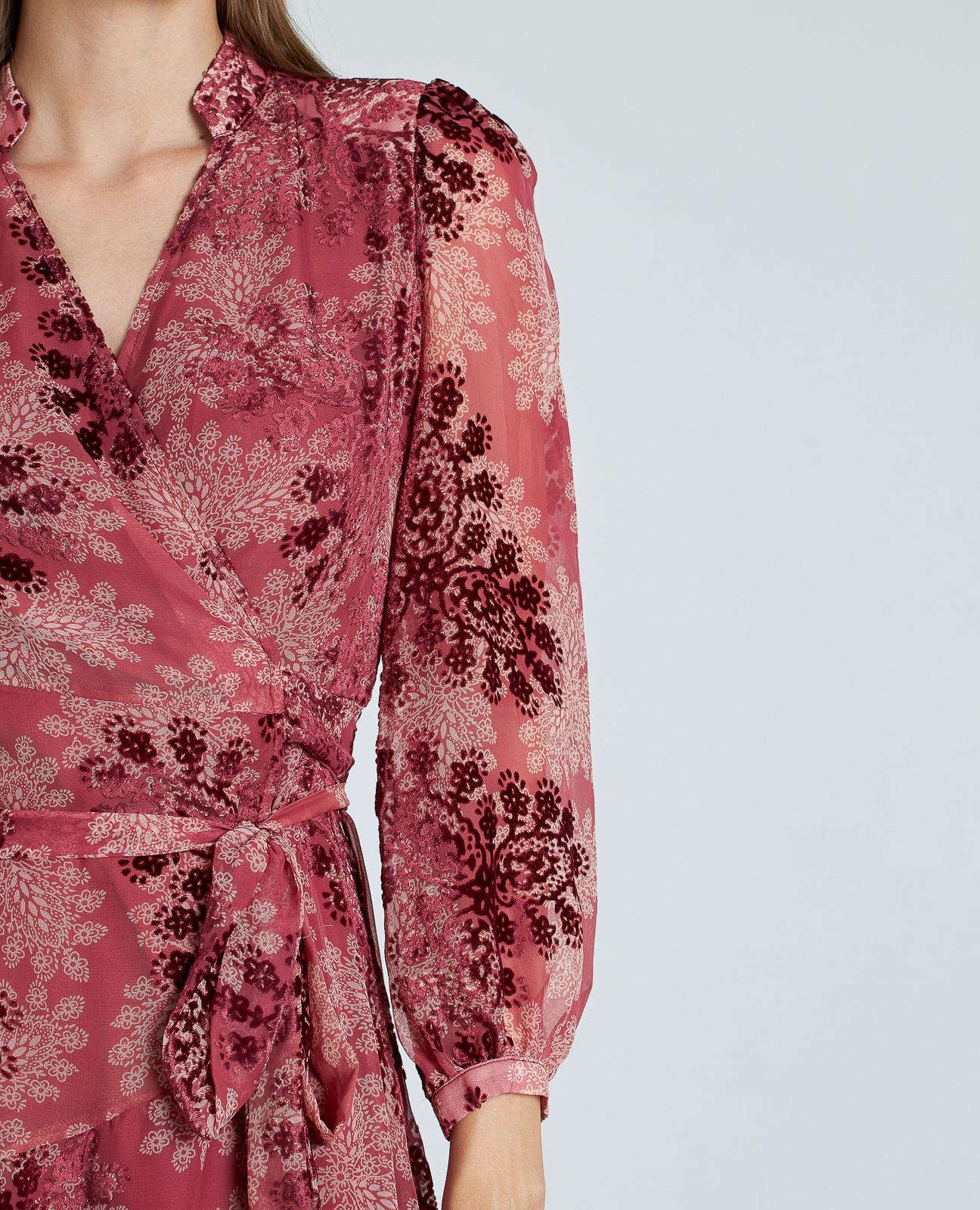 VESTIDO DETALLES TERCIOPELO - Image 6